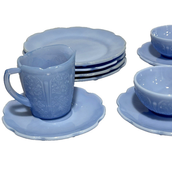 Delphite Blue Jeannette Child's Tea Set Cups Saucers Creamer Plates Lot 12 PCS - Picture 13 of 15